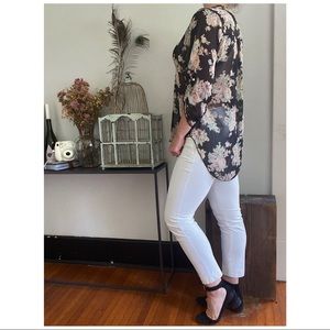 🖤 H P 🖤nasty gal flowered top